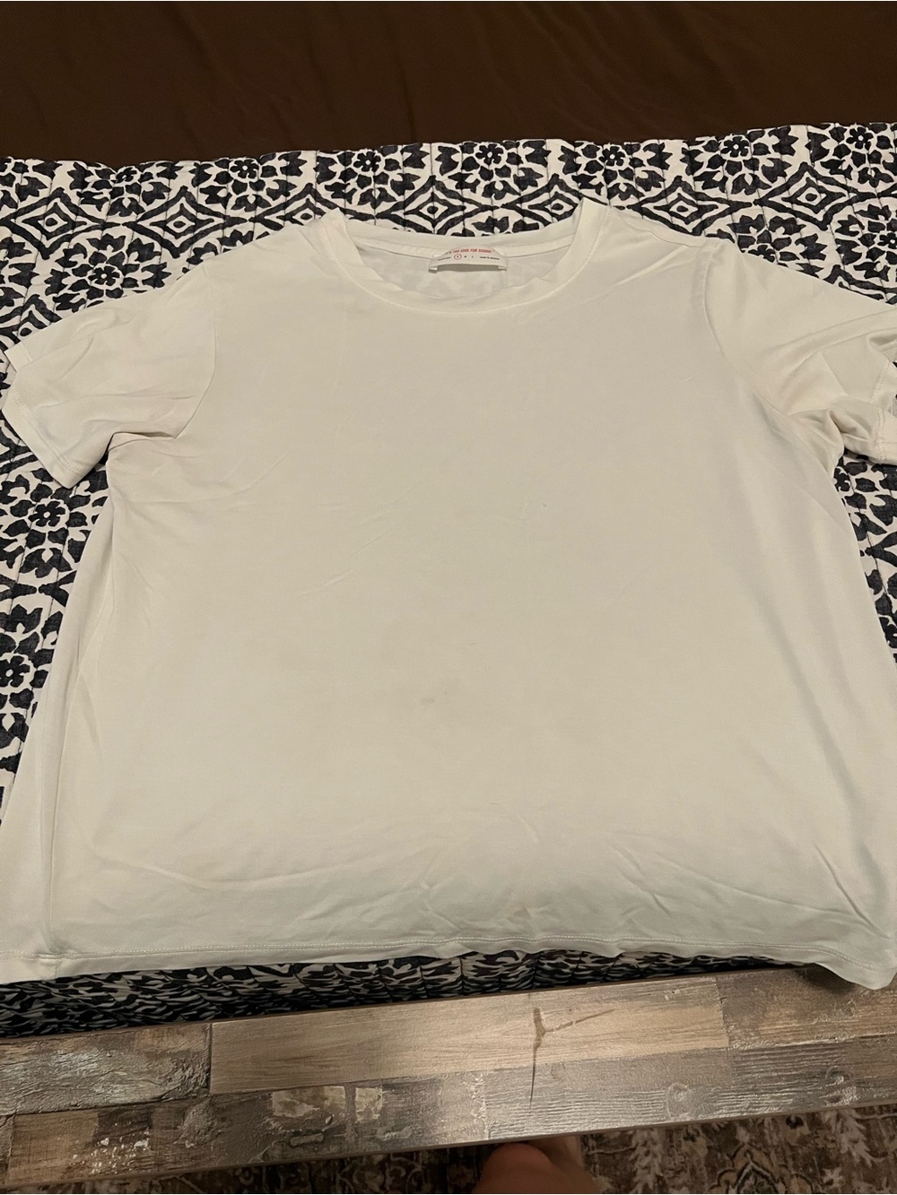 Double Zero White Crewneck Tee with Subtle Tag Detail